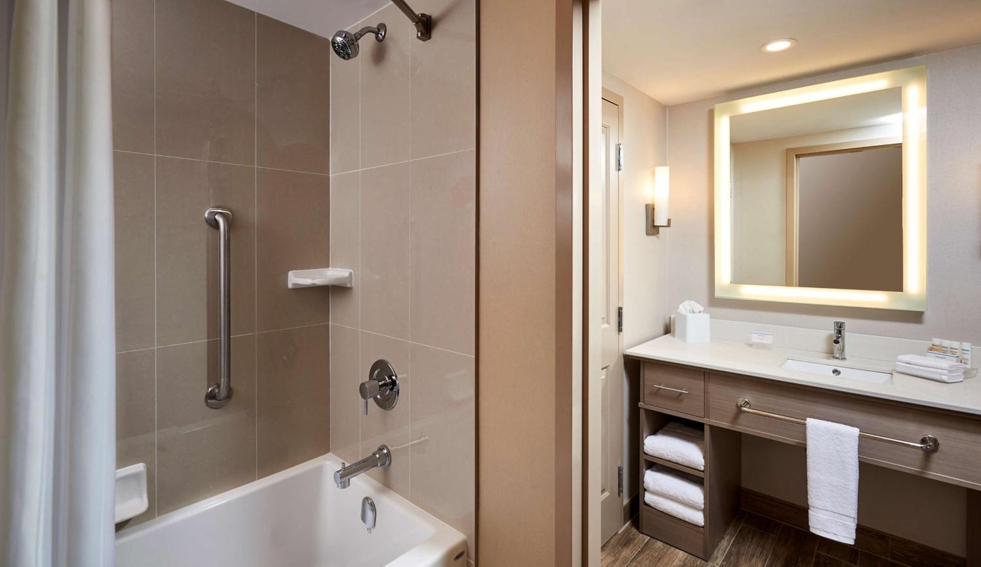 Homewood Suites By Hilton North Bay Exterior foto